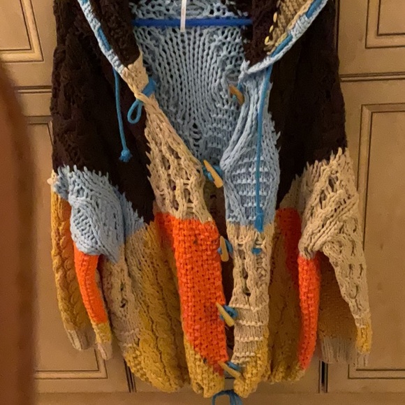 Free People AVAILABLE IM IN FLORIDA!!! - Picture 5 of 5